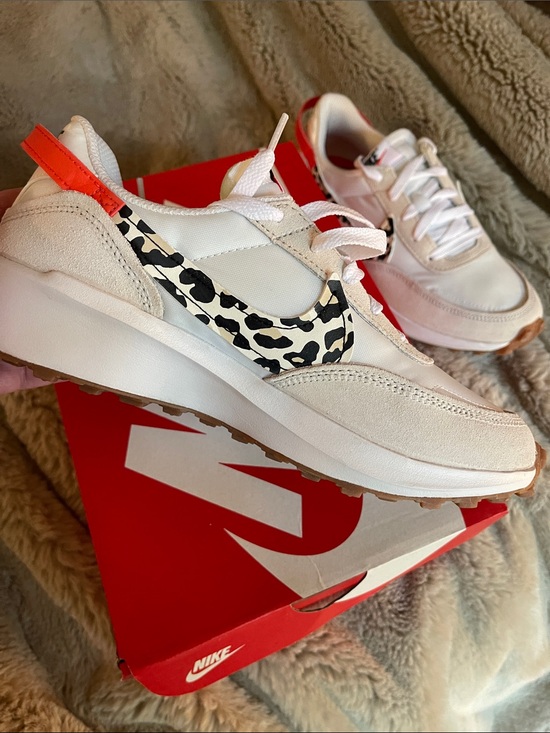 Nike Shoes - New women’s Nike waffle debut white orange and leopard- size 7.5 in box nwt